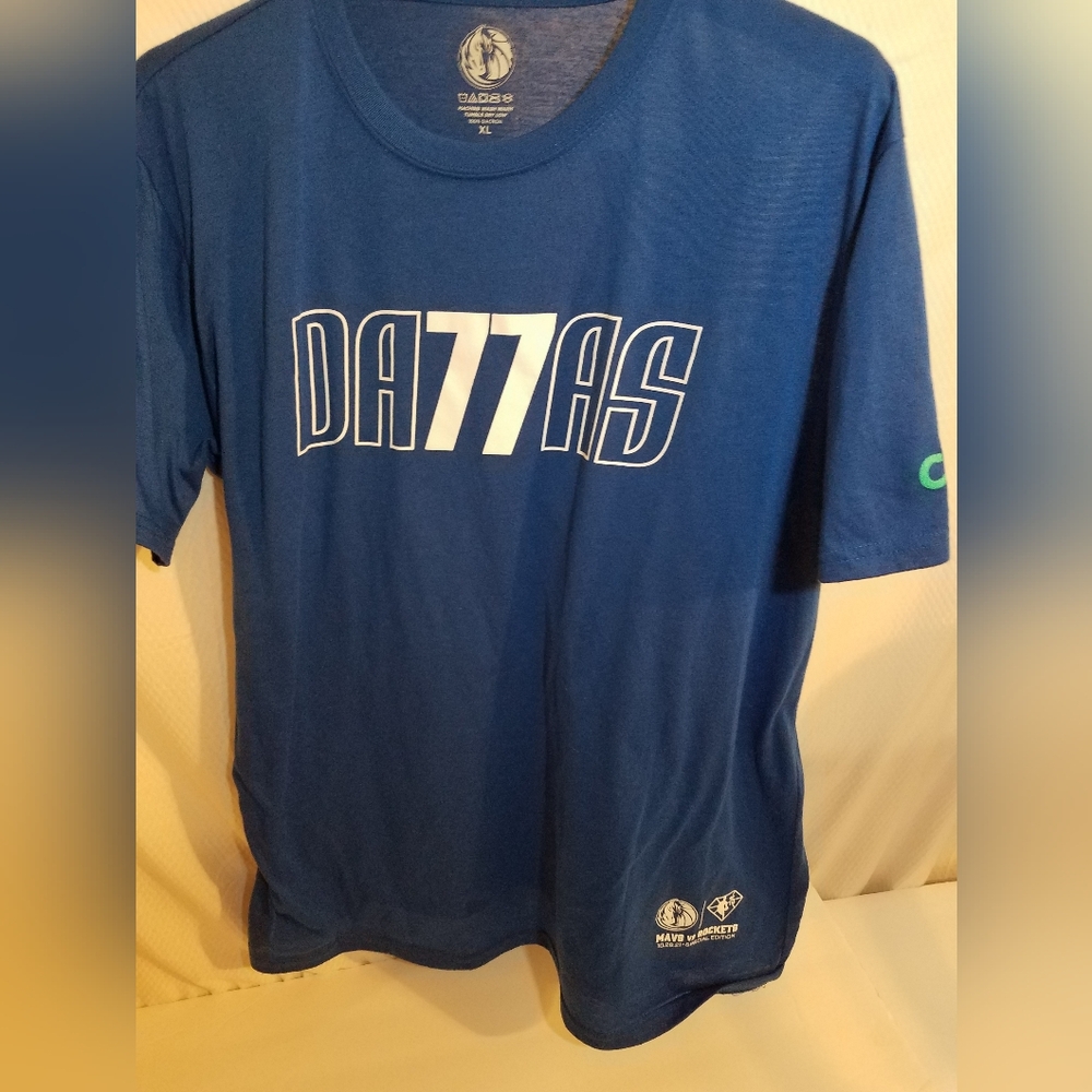 Luka Doncic #77 NBA Dallas Mavericks Graphic T-Shirt